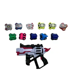 186001 現状品 BANDAI バンダイ 仮面ライダーギーツ　DXマグナムシューター40X レイズバックルまとめ売り