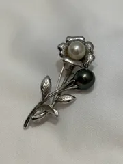 TASAKI タサキ ブローチ ペンダント 真珠 黒蝶真珠 花 シルバー