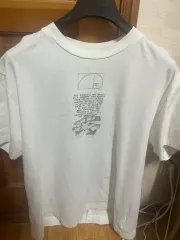 オフホワイト 半袖