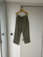 ユニクロユー ワイド チノパンツ