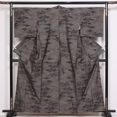 大島紬 小紋 身丈155 裄63 泥染 笹文様 竹模様 着物 053b - メルカリ