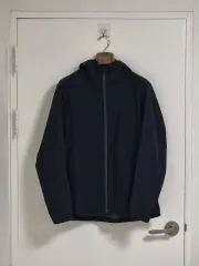 UNIQLO ユニクロ ブロックテック パーカ ブラック XL