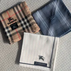 ハンカチバーバリー　魅力的な３枚   バーバリーメンズハンカチ３枚セット　未使用品　ネコポス発送