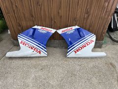 当時物・HONDA・NSR250R・純正サイドカウル・左右セット・＠ｙ倉 当時物・HONDA・NSR250R・純正サイドカウル・左右セット・＠y倉