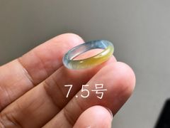 R23-83 ミャンマー産 天然 A貨 緑 本翡翠 ルース 裸石 硬玉 ジェダイト