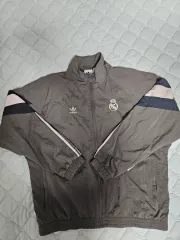 アディダス レアルマドリード トラック ジャケット