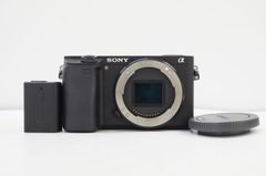 SONY (ソニー) α6300 ズームレンズキット ショット数3,340回 - メルカリ