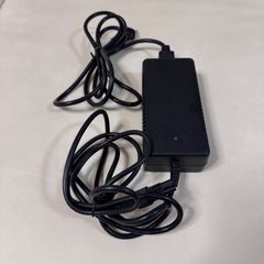 ベスビー電動アシスト自転車用充電器 型番 BESV-072-0360 - メルカリ