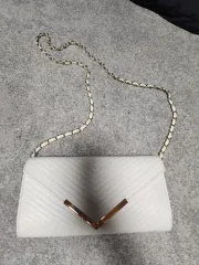 未使用 // SAERA 白 キルティング チェーン ショルダーバッグ クラッチバッグ