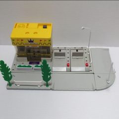 B/Oトミカ モータートミカ タウンハウス - メルカリ