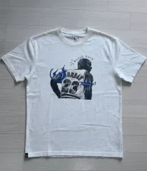 ジョーダン x トラヴィススコット x フラグメント デザイン Tシャツ