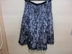 【TAKA79-94】◇Q  ひざ丈 フラワープリントプリーツスカート　サイズ38のサムネイル