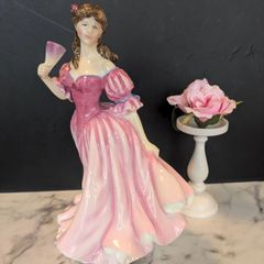 キャロル HN2961 ロイヤルドルトン フィギュア バニティフェア 女性