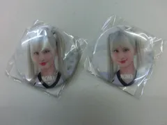 【TAKA91-34】△未開封　TWICE　缶バッジ　MOMO　２個セット