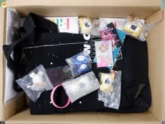 【グッズ詰め合わせ】 ■ アイドル 箱入りグッズセット TWICE