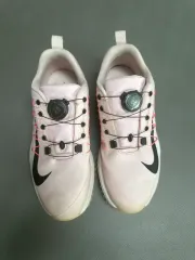 ナイキレディースゴルフシューズ