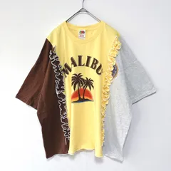 古着リメイクTシャツ　イエロー×ブラウン×グレー　フロントギャザーフリル　アシンメトリー　マルチカラー　プリントTシャツ　ゆったり幅