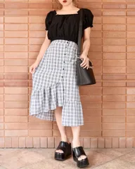 HEM-FRILL CHECK SKIRT（white）のサムネイル