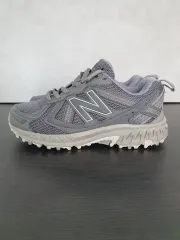 ニューバランス 410 v5 2E ワイド グレー (220)