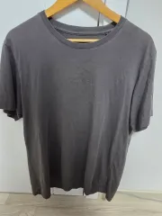 xl UNIQLO スーピマコットンTシャツ