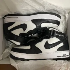 260 NIKE STUSSY エアフォース 1 '07 MID SP