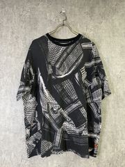 Stussy tomtom 総柄 幾何学模様 ホワイト Tシャツ ／ Sサイズ - メルカリ