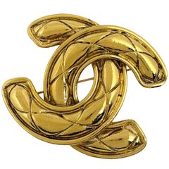 CHANEL COCOターンロックブローチ96P刻印 - メルカリ