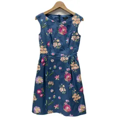 【中古】　TOCCA　ワンピース　ノースリーブ　ひざ丈　Aライン　バックジップ　総柄　花柄　ボタニカル　刺しゅう　サイドポケット　日本製　リゾートテイスト　古着　/2496