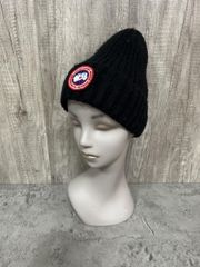 CANADA GOOSE ニット帽 ビーニー ブラック - メルカリ