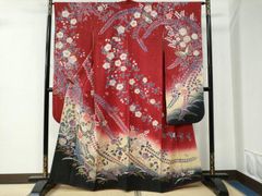 振袖 金彩 銀通し 身丈161cm 撥水加工済 MO3817 - メルカリ