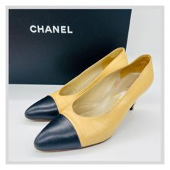 CHANEL ベージュ ブラック トゥキャップヒール23.0cm - メルカリ