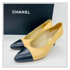 CHANEL シャネル 22.5cm パンプス ベージュ　ブラック レザーのサムネイル