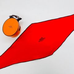 美品 エルメス ツイリー シルクスカーフ ズアヴ ドラゴン オレンジ