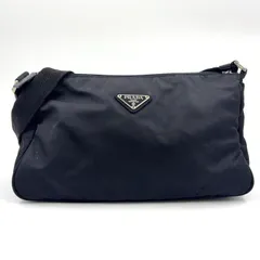 PRADA 三角ロゴプレート ナイロン ブラック ショルダーバッグ シルバー