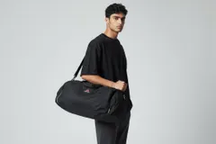 adidas アディダス ボストンバッグ ブラック