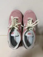 ニューバランス 574 ピンク スニーカー