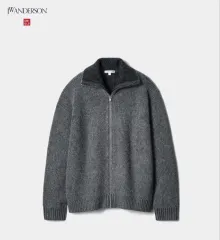 XXL ユニクロ スフレヤンリップフルジップアップセーター