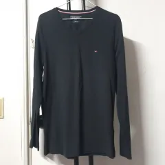 タミーヒルフィガー ユニセックス Vネック 基本 長袖Tシャツ ブラック M 95