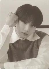 BTS ミニフォトカード JUNGKOOK 2024 MONOCHROME POP UP 1/6