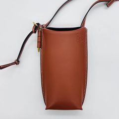 ロエベ LOEWE ゲートポケット アナグラム ブラウン ミニバッグ