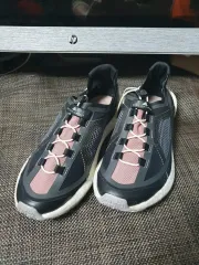 アディダス STELLA McCARTNEY ステラ マッカートニー コラボ パール ブースターHD スニーカー