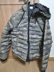 軽量ダウン 出品