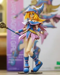 ブラックマジシャンガール　プラモデル