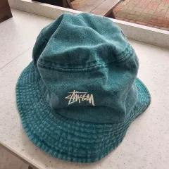 ステューシーバケットハット