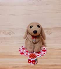 羊毛フェルト 　ミニチュアダックス　お座りしてるよ　ご飯頂戴！