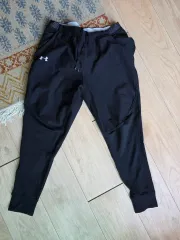 UNDER ARMOUR アンダーアーマー ブラック トレーナー ズボン