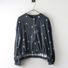 2024 マーブルシュッド marble SUD lapin ノーカラーブラウス‖グレー トップス うさぎ 前開き 長袖【2400014909258】のサムネイル