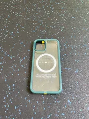 新品未使用 iPhone12 アイフォン12専用　ケース　グリーン