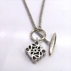 LOEWE / ロエベ ◆アナグラム キューブ ネックレス シルバーカラー 【ネックレス/ペンダント/トップ/アクセサリー】 ブランド【中古】 のサムネイル