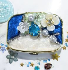 銀桜のピルケース レジンピルケース ハンドメイドレジン ハンドメイド
